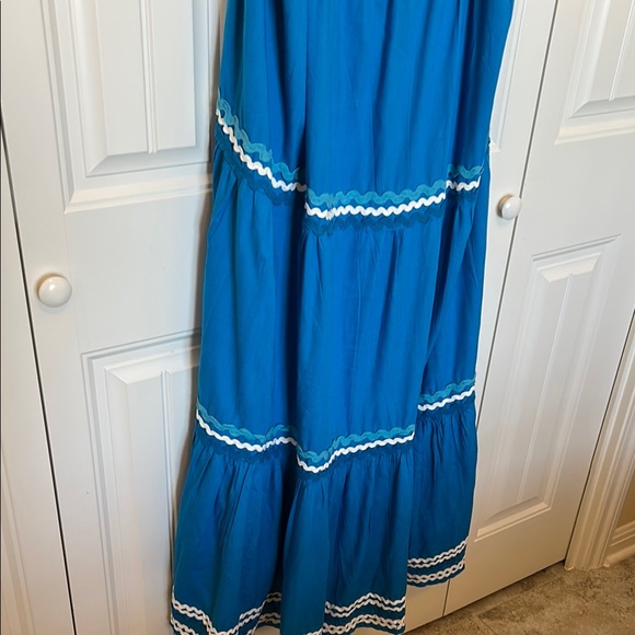 Blue Sleeveless Maxi Dress - Picture 4 of 5